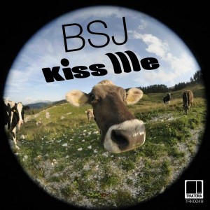 BSJ - Kiss Me [Traktoria]